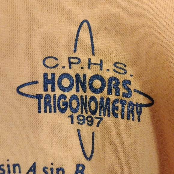 26 YR Vintage!! 1997 CPHS Honors Trigonometry Sweatshirt - Size XL - Picture 4 of 6